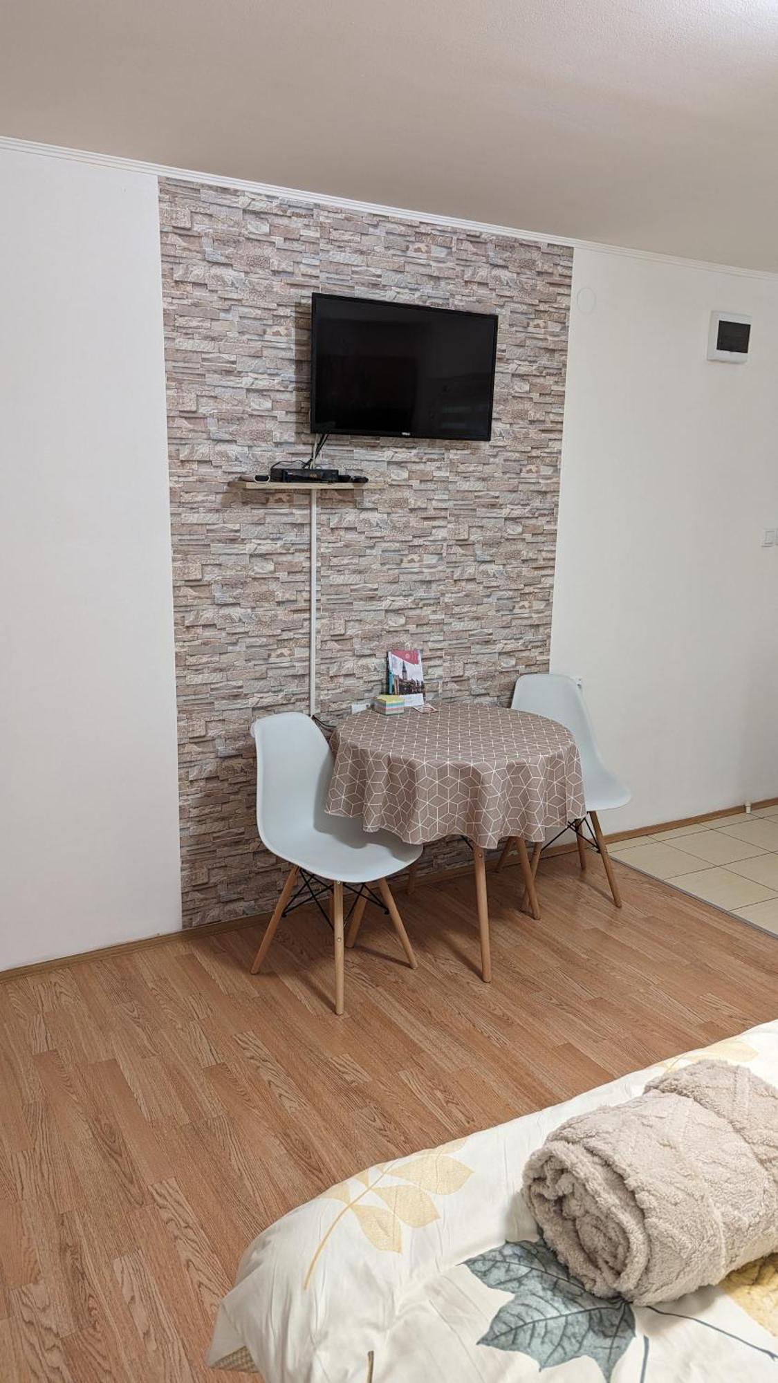 A&M Apartmani Szabadka Szoba fotó