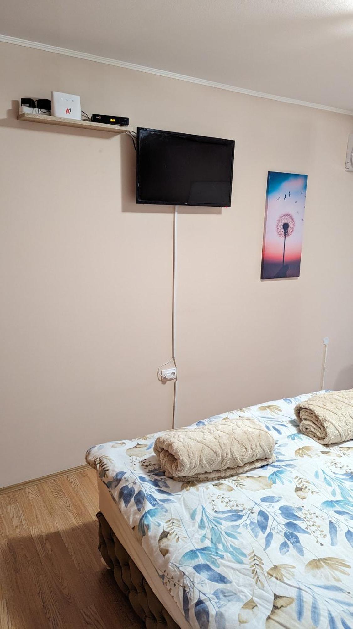 A&M Apartmani Szabadka Szoba fotó